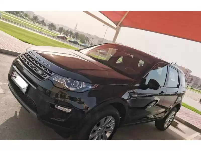 Gebraucht Land Rover Unspecified Zu verkaufen in Doha #7069 - 1  image 